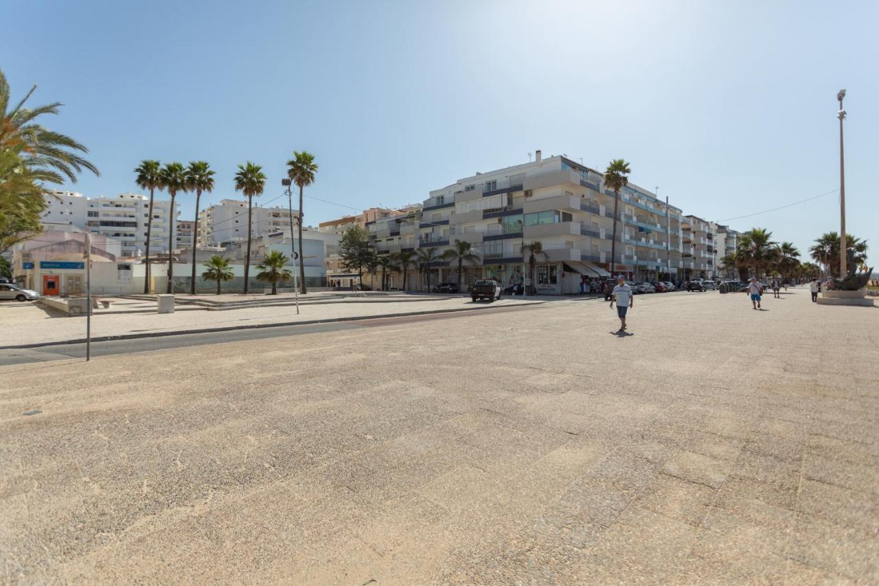 Al- Apartamentos Novos Vista Mar Quarteira Exteriör bild