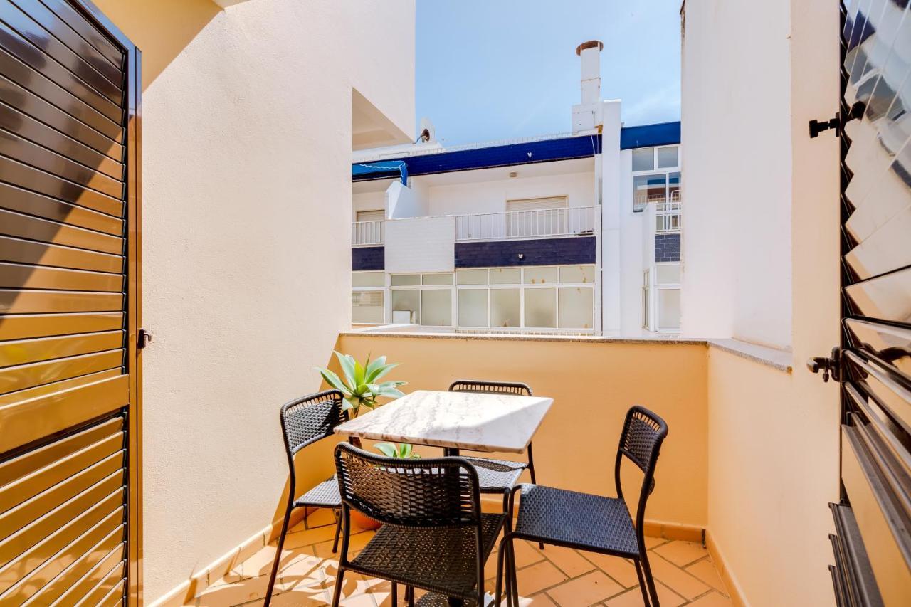Al- Apartamentos Novos Vista Mar Quarteira Exteriör bild