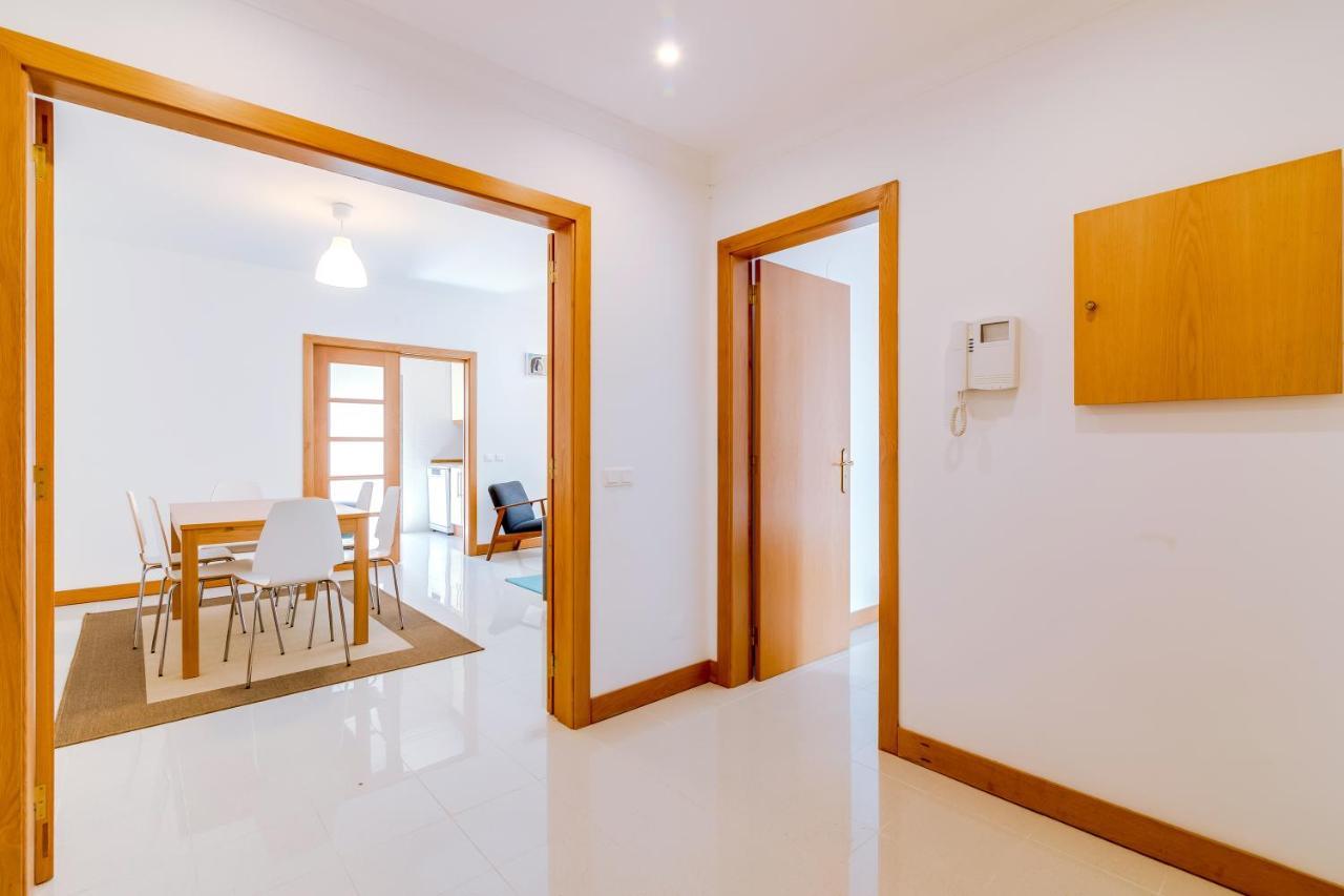 Al- Apartamentos Novos Vista Mar Quarteira Exteriör bild